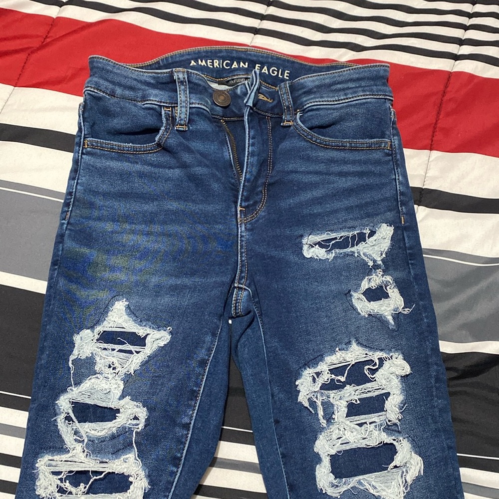 Women’s jeans American Eagle size 2 cozy next level stretch